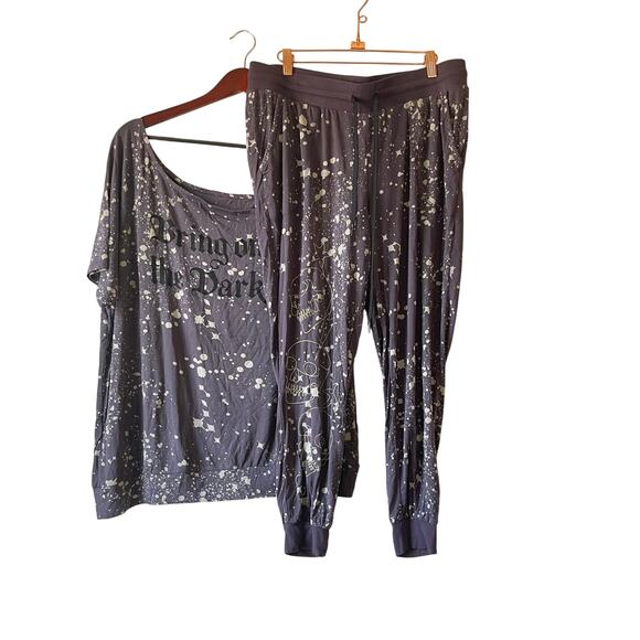 NWT torrid skull embroidered pajama set size 1/xl - Picture 1 of 11